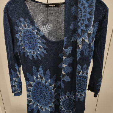 Robe avec chale Desigual