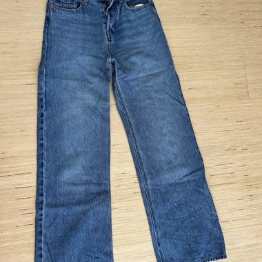 H&M Wide-Leg Jeans Size 34