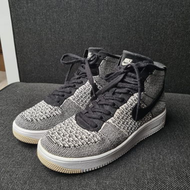 Nike Air Force 1 Flyknit High