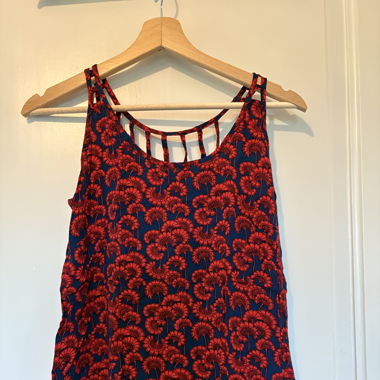 Ensemble top et short bleu marine et rouge