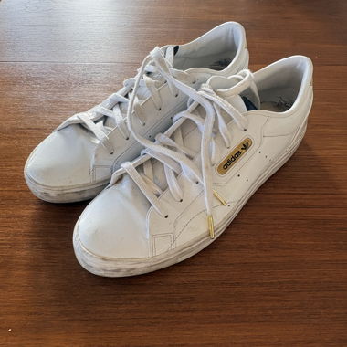Adidas sneakers blanches nacrées/brillantes