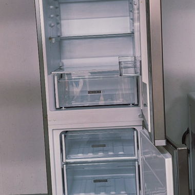 Réfrigérateur congélateur Whirlpool inox