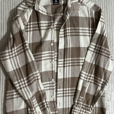 Oversized Karo-Hemdjacke