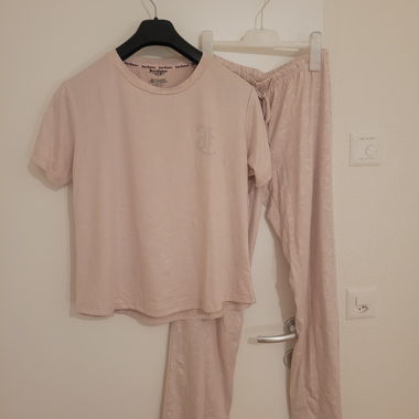 Abbigliamento per casa