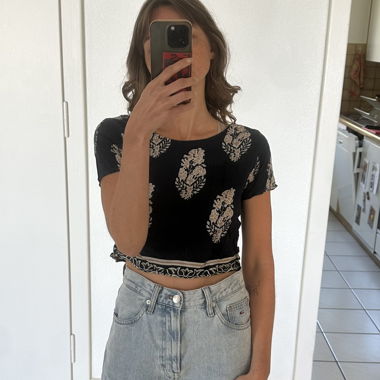 T-shirt Mura boutique