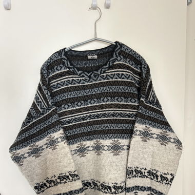 Vintage sweater