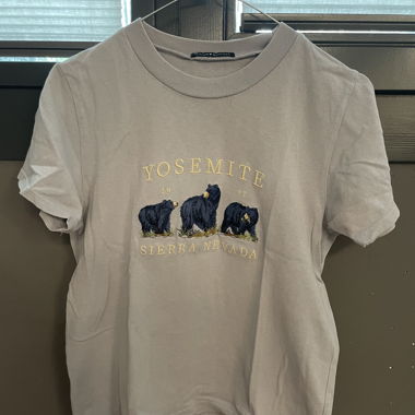 T-shirt