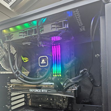 Gaming PC Mifcom Savage RTX2080 UltimateV2 64GBRAM