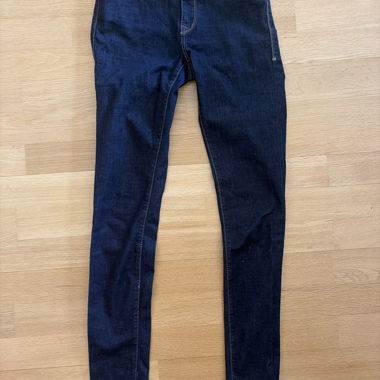 Pantalon en jean foncé