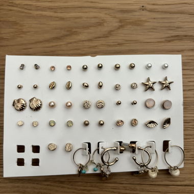 Earring Stud Set