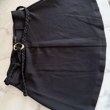 Black skirt with braided belt
