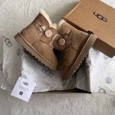 Ugg 36