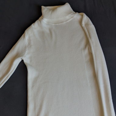 Turtleneck/Rollneck sweater / White