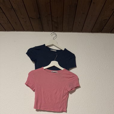 Zara Tops Blau und Rosa