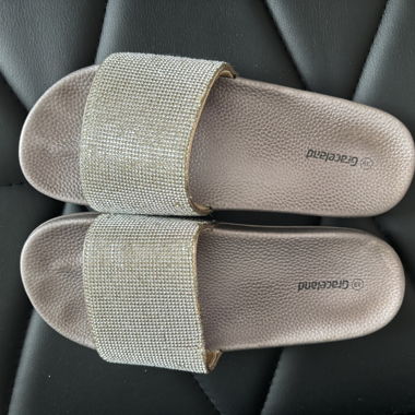 Sparkling Sequin Slides