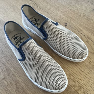 Summer shoes