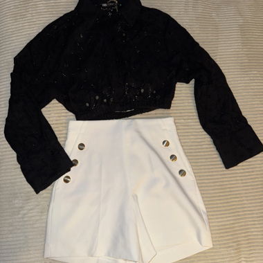 Short Zara XS, chemise Zara S 