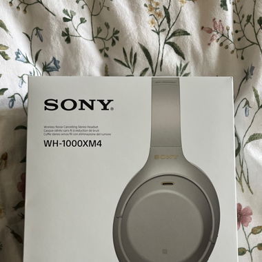 Sony WH-1000XM4 