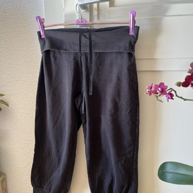 Pantalon noir 3/4 DOMYOS