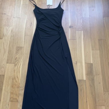 Robe noire longue