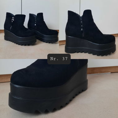 Stivaletto nero