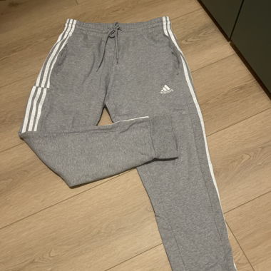 Jogging gris adidas 