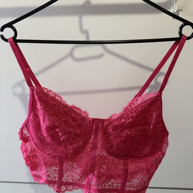 Pink top