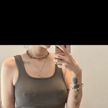 2 gleiche Tops