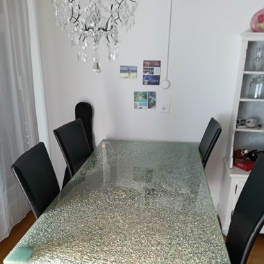 Glastisch inkl. 6 Stühle