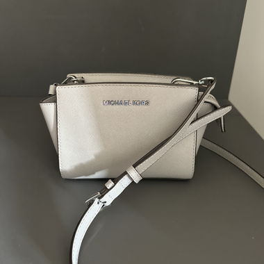 Michael Kors grey handbag
