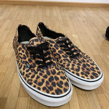 Vans with Leopard print