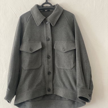 Uniqlo graue Overshirt