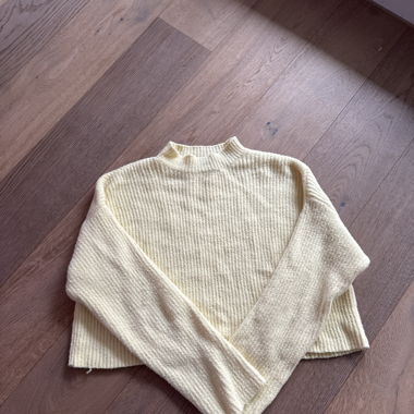 Sweatshirt pastelgelb