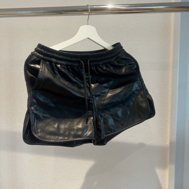 Short in ecopelle Tally Weijl Gr. 36