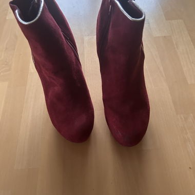 Schuhe rot