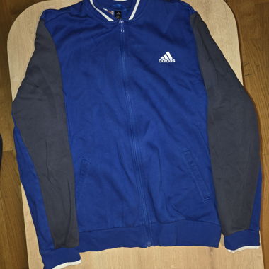 Veste gillet Adidas taille 15 ans