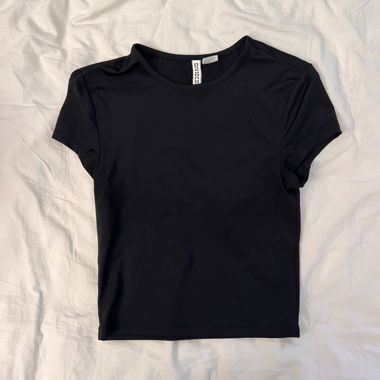 Divided T-shirt, size XS - rarely worn