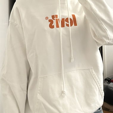 Levi's Hoodie mit orangefarbenem Logo