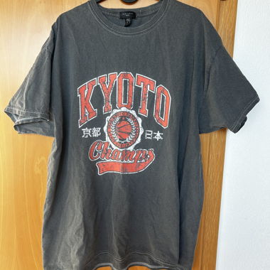 T-shirt with print