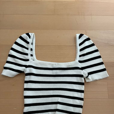 Gestreiftes Top