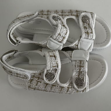 Sandales blanches à brides façon tweed