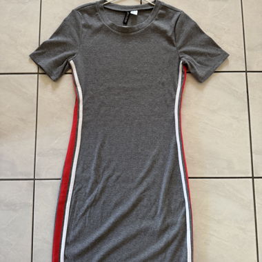 H&M Divided Damenkleid Gr. 42