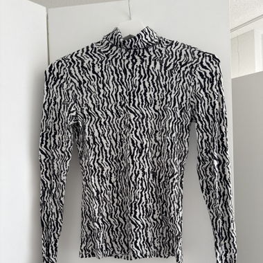 Beautiful top
