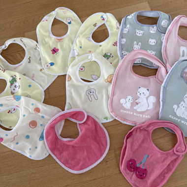 Lot bavoirs bébé 