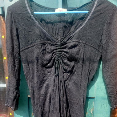 Black blouse 