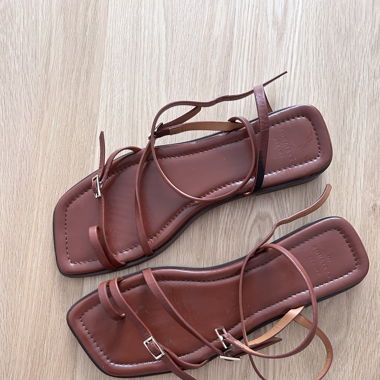 Sézane Sandalen Gr. 40 Echtleder braun