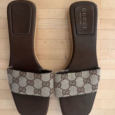 Gucci Slide-Sandalen