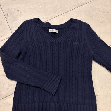 Dark Blue Sweater 