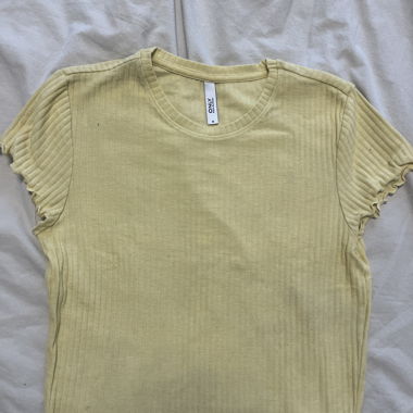 Top ONLY taille M