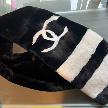 Sciarpa in ecopelliccia Chanel